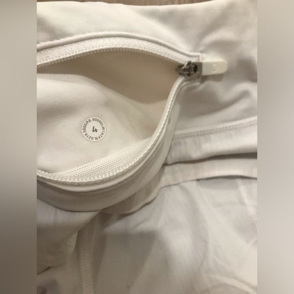 Lululemon Speed Up Short *read* - Picture 10 of 10